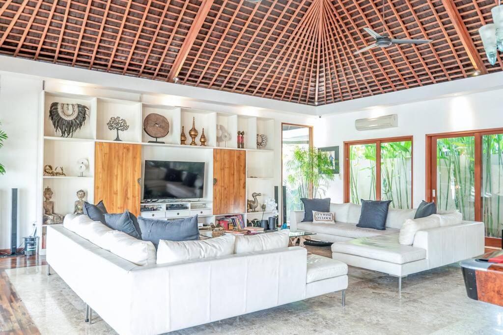 Villa Mimpi Nyata Canggu Екстериор снимка