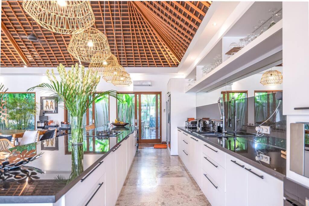 Villa Mimpi Nyata Canggu Екстериор снимка