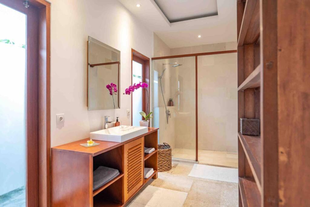 Villa Mimpi Nyata Canggu Екстериор снимка